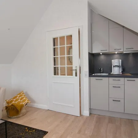 Luv &amp Lee, Whg 5a Westerland