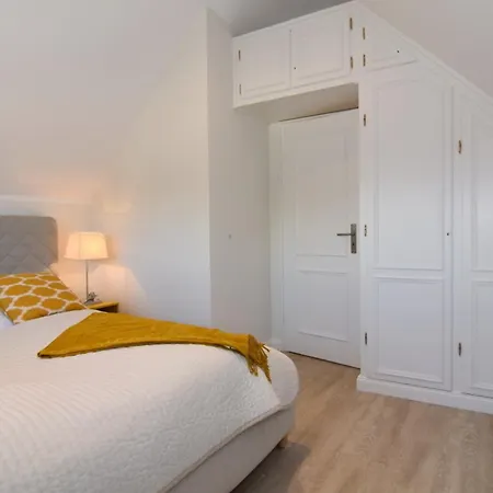 Apartment Luv &amp Lee, Whg 5a