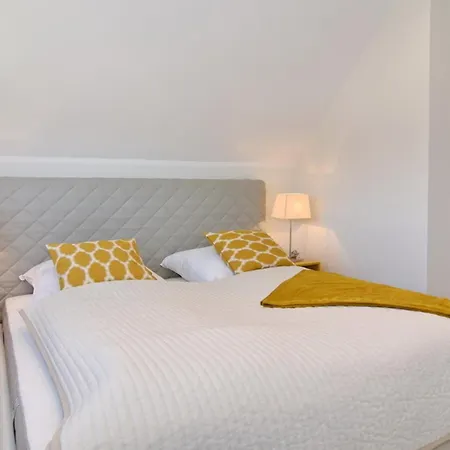 Luv & Lee, Whg 5a Apartamento *